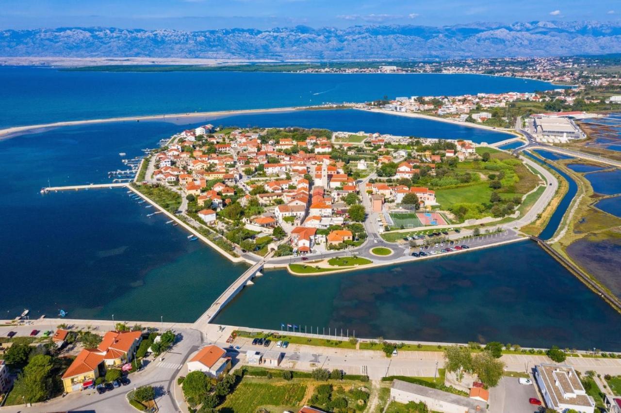 Apartments With A Parking Space Nin, Zadar - 19555 Kültér fotó